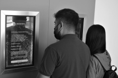 Entre los dispositivos con los que el público puede interactuar en Anchipurac, suele llamar la atención de los visitantes el monitor para el cálculo de la huella de carbono.